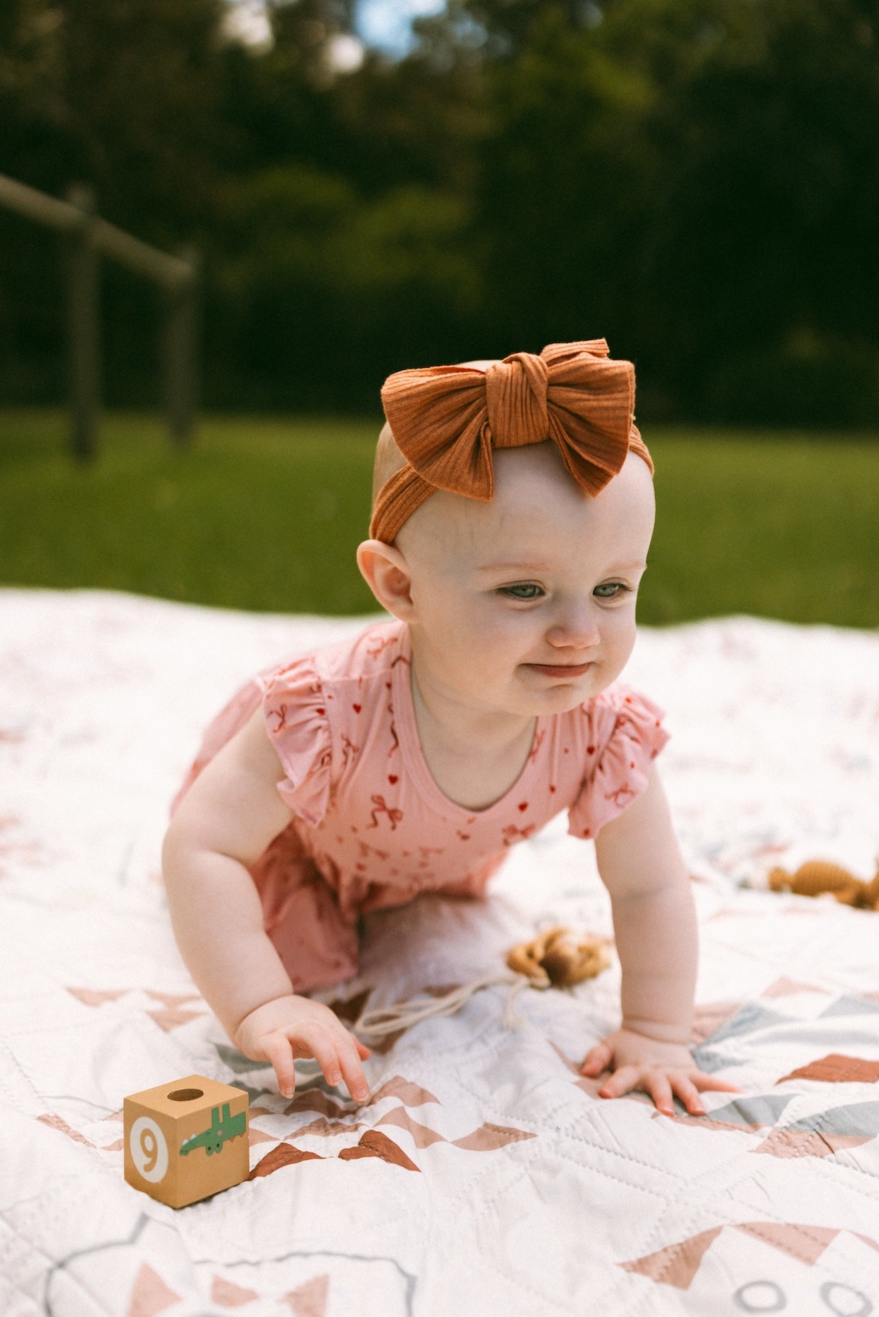 Magnetic Little Bow Baby Dress